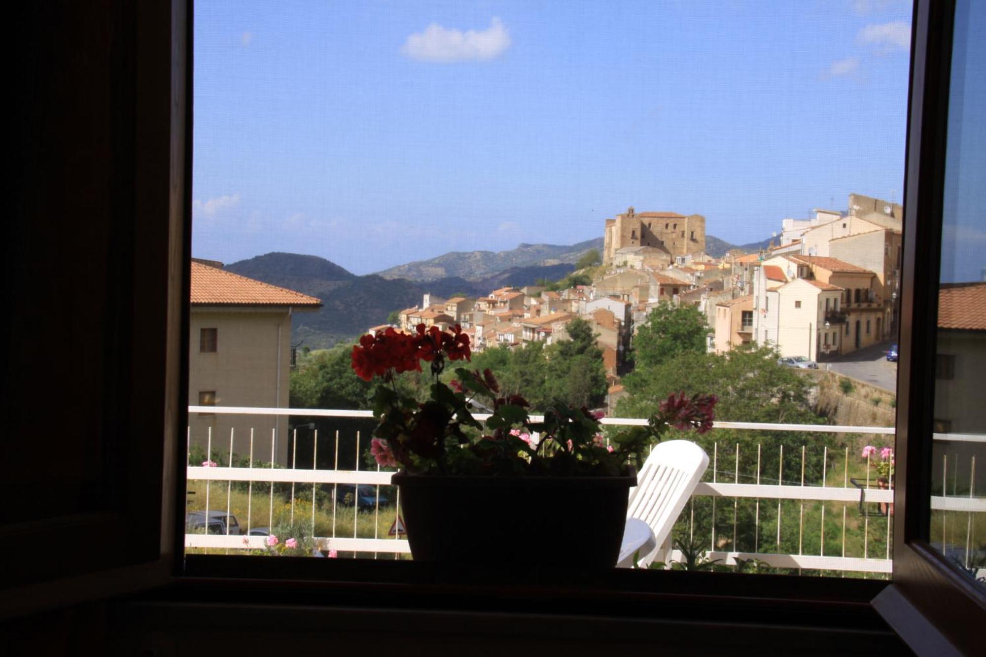 B&B Panorama Castelbuono  Exterior photo