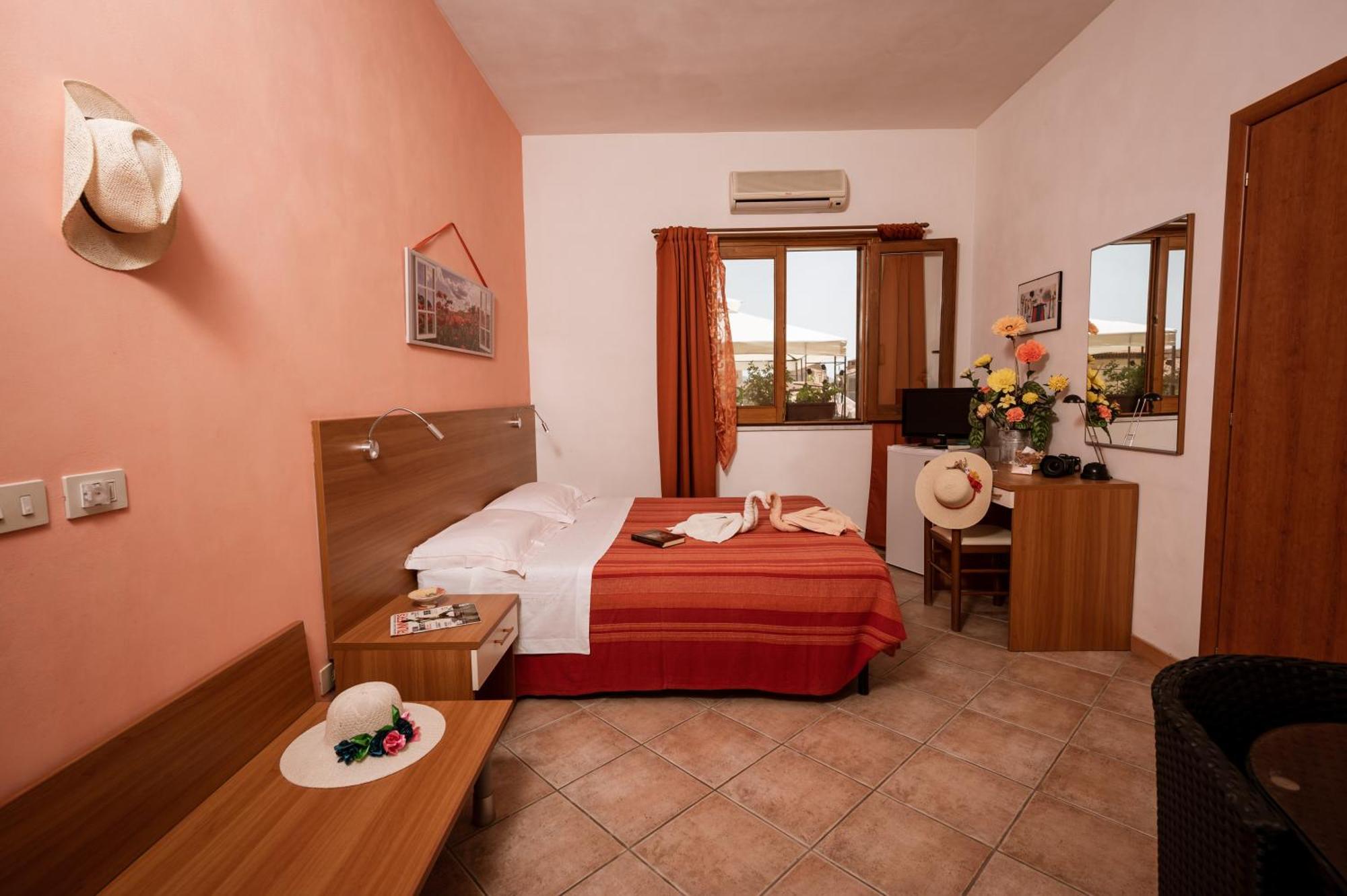 B&B Panorama Castelbuono  Exterior photo
