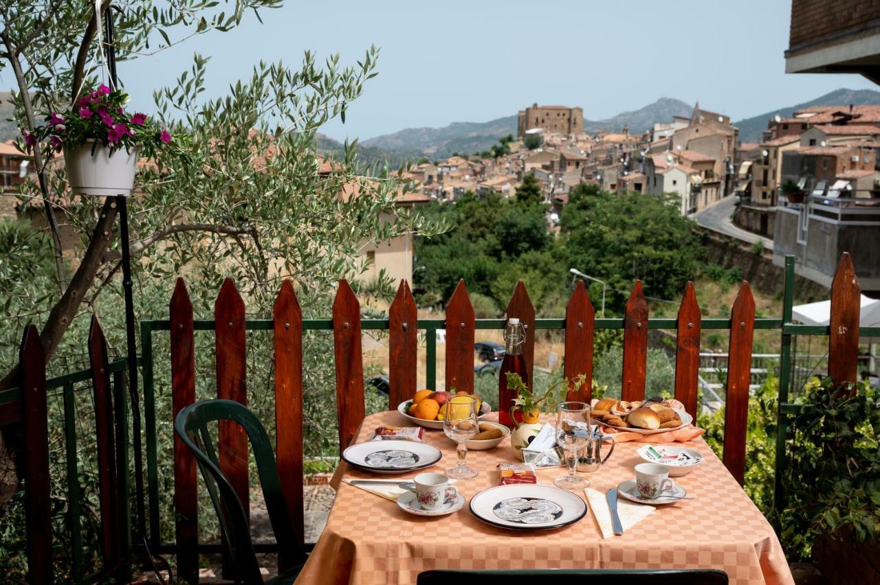 B&B Panorama Castelbuono  Exterior photo